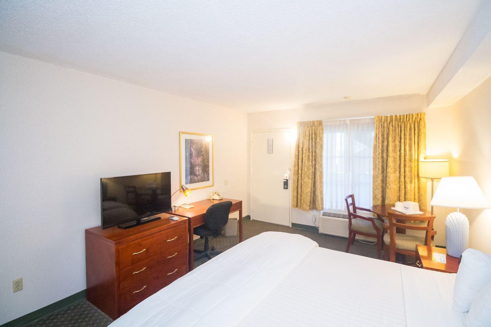 Days By Wyndham San Diego/downtown/convention Center Hotel