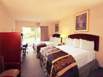 Hotel Days By Wyndham San Diego/downtown/convention Center 2*