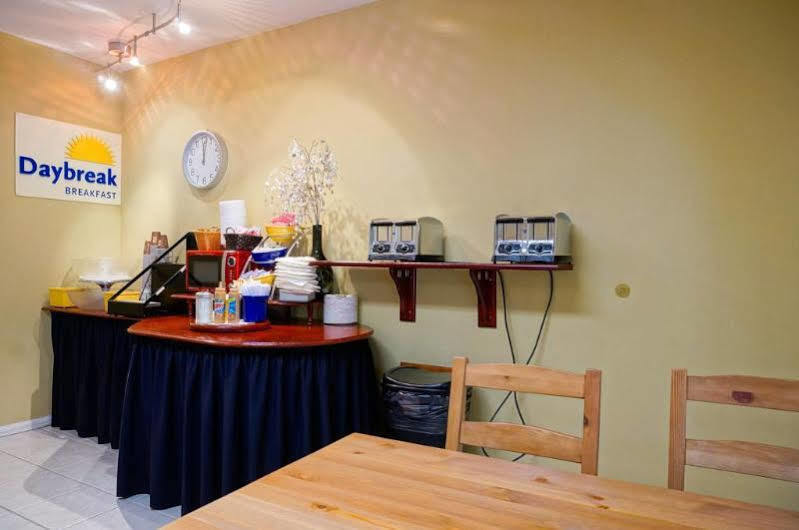 Days By Wyndham San Diego/downtown/convention Center Hotel 2*